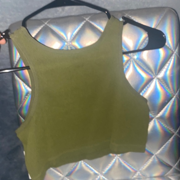 Olive Green Ribbed Crop Top - Picture 4 of 6